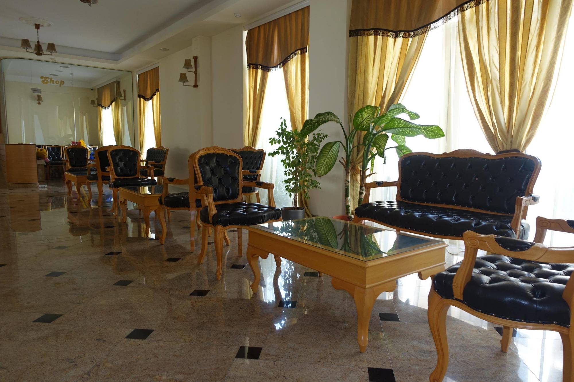 Hotel Incognito Pomorie Buitenkant foto