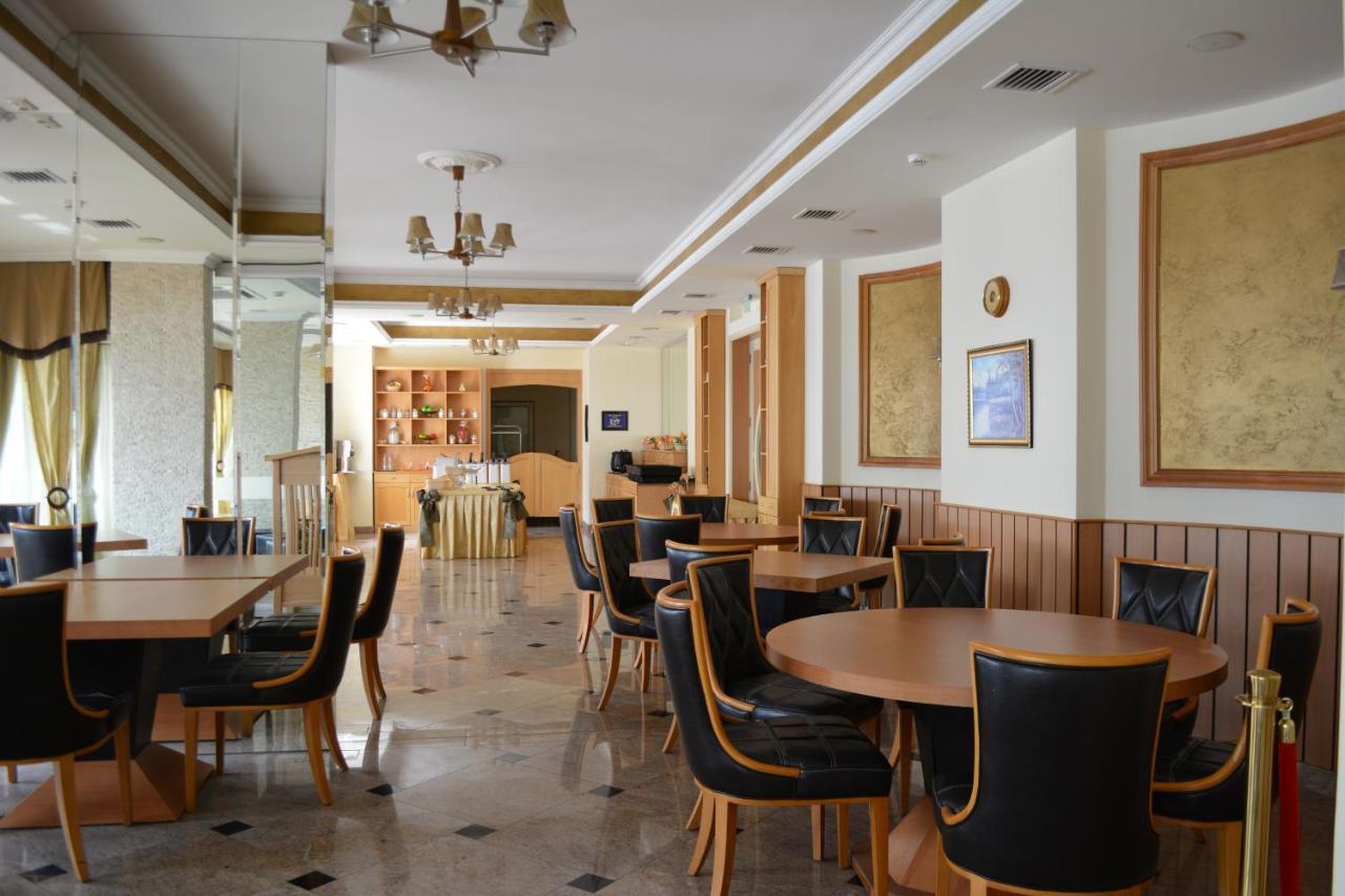 Hotel Incognito Pomorie Buitenkant foto